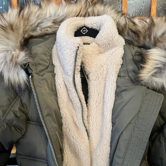 DKNY Knee Length Puffer Coat - Picture 3 of 5